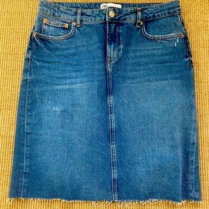 Zara denim pencil skirt